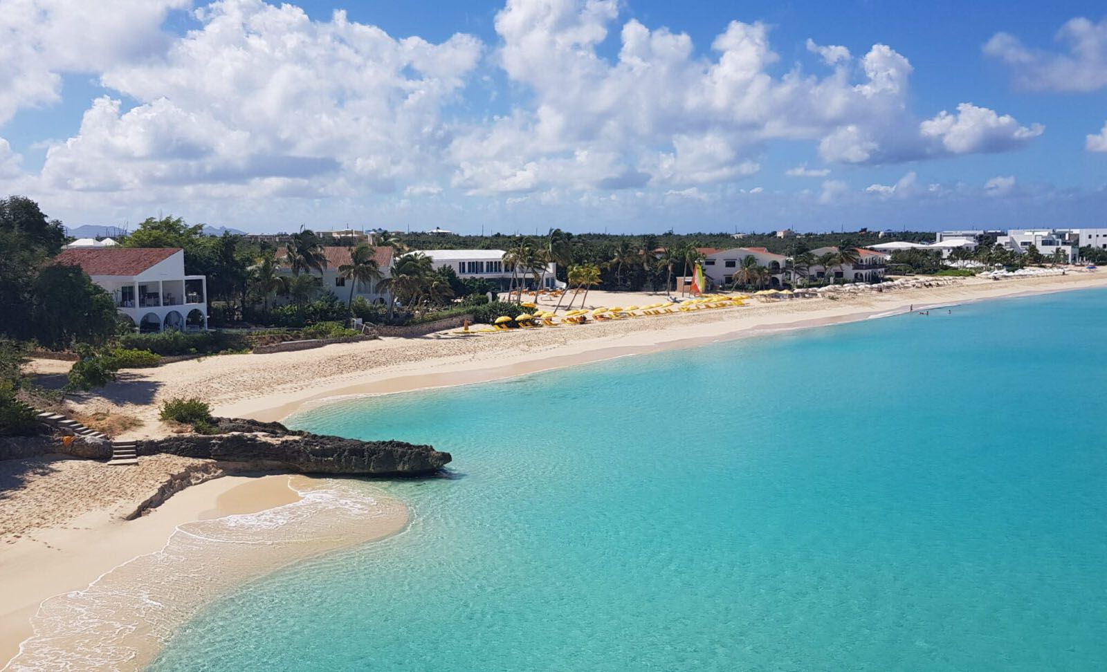 Пляж Сэнди Хилл (Sandy Hill Beach)